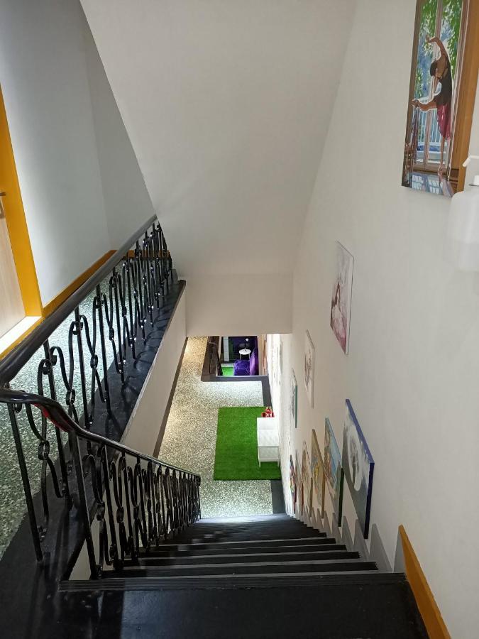 Swf淡水新五福旅館 Sinwufu Hotel Buitenkant foto