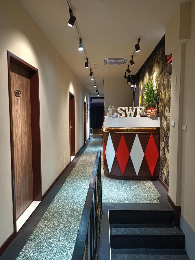 Swf淡水新五福旅館 Sinwufu Hotel Buitenkant foto