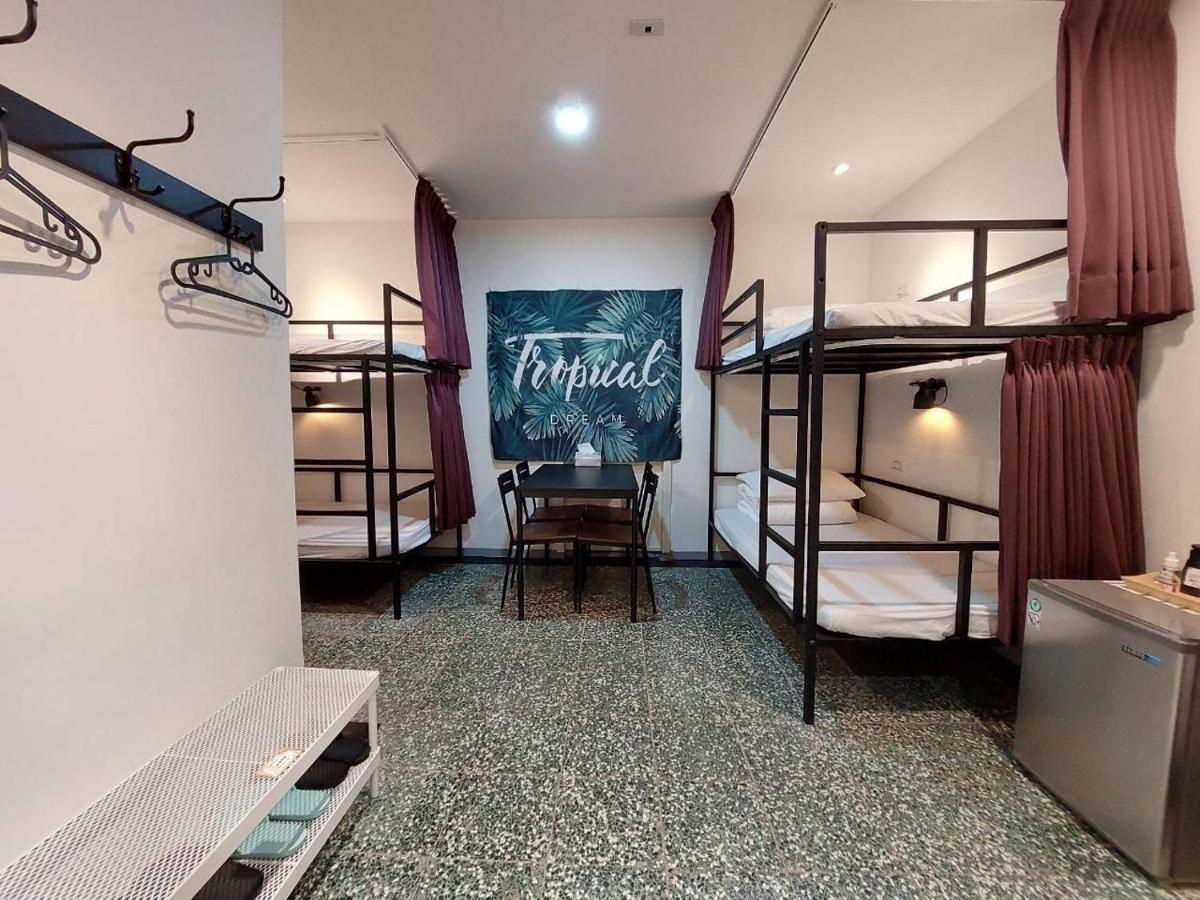 Swf淡水新五福旅館 Sinwufu Hotel Buitenkant foto