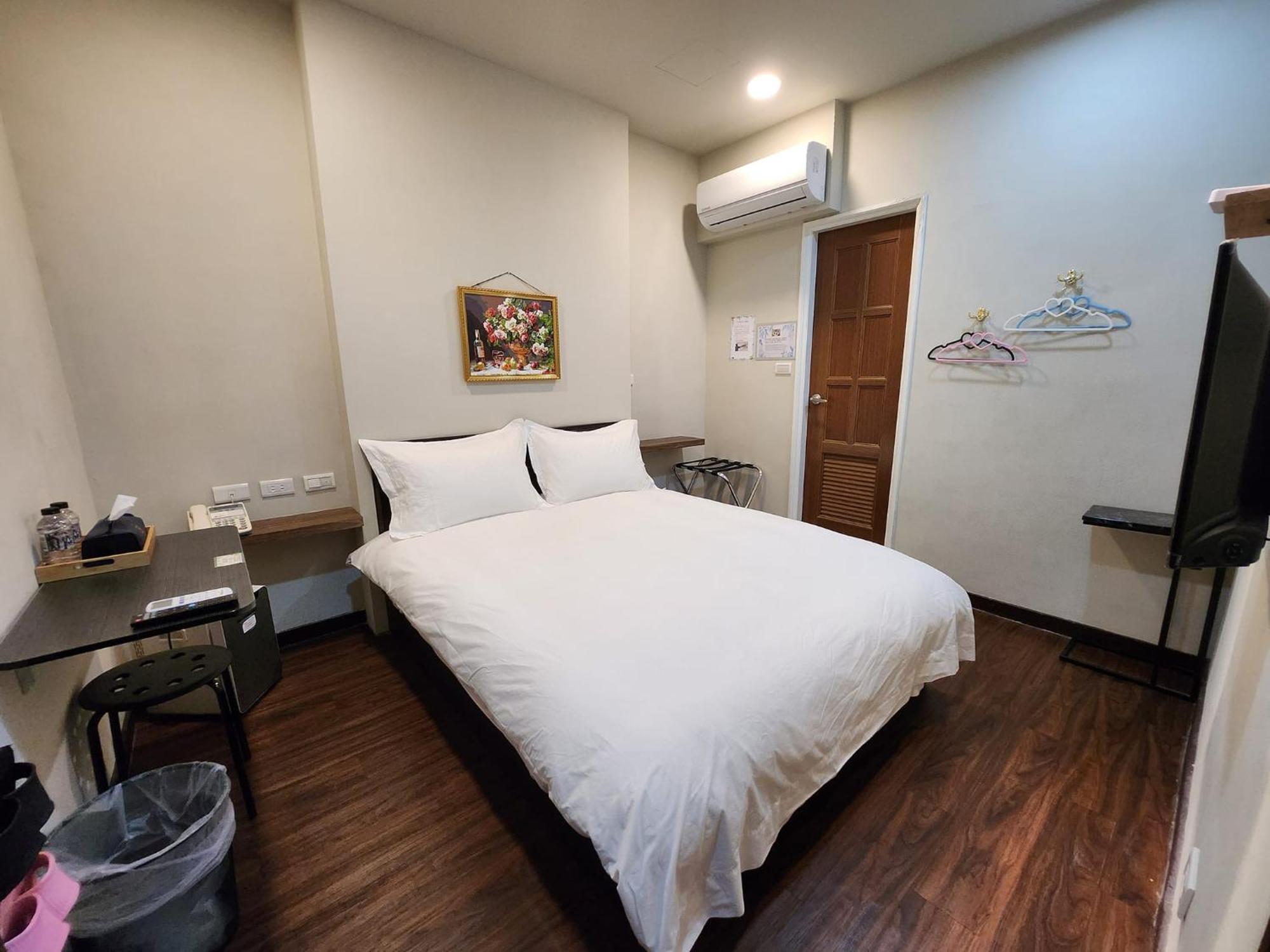 Swf淡水新五福旅館 Sinwufu Hotel Buitenkant foto