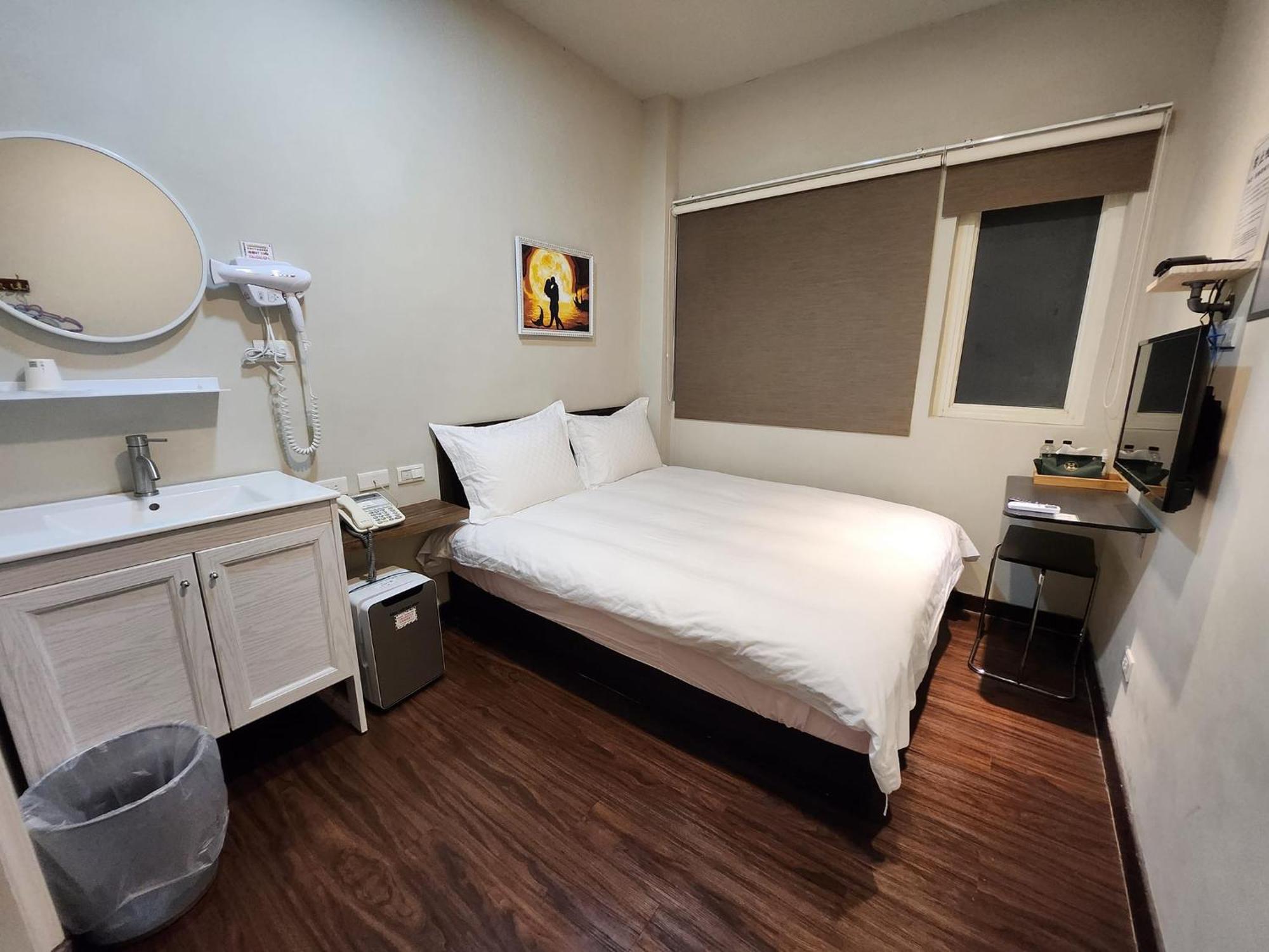 Swf淡水新五福旅館 Sinwufu Hotel Buitenkant foto