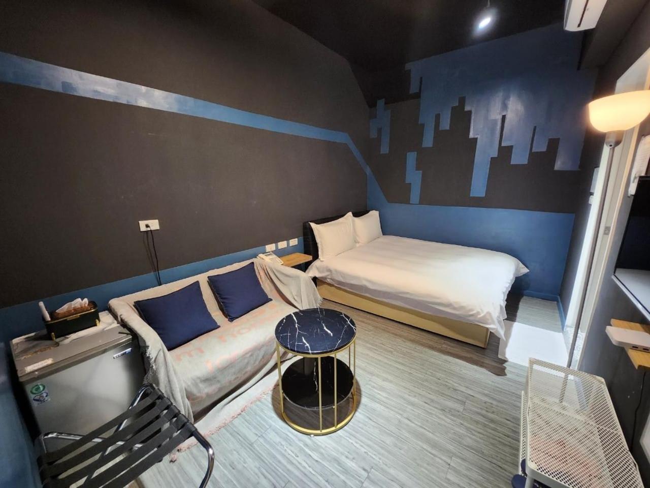 Swf淡水新五福旅館 Sinwufu Hotel Buitenkant foto